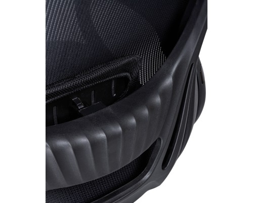 Офисное кресло для руководителей DOBRIN STEVEN BLACK, чёрный пластик, чёрная ткань