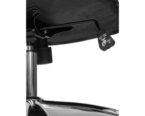 Офисное кресло для руководителей DOBRIN CHESTER, белый