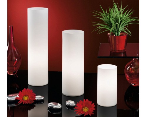 81827 Настольная лампа GEO