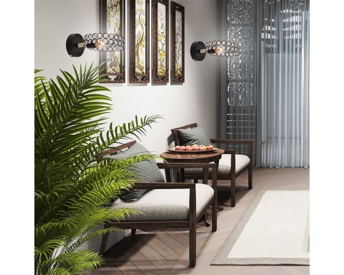 Настенный светильник Escada 679/1A E27*60W Black/Wood