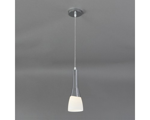 Подвесной светильник Escada 10167/1S E27*60W Chrome/White