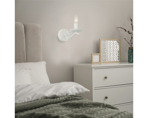 Настенный светильник Escada 2103/1A E14*40W Antique white