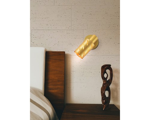 Настенный светильник Escada 666/1A E14*60W Gold