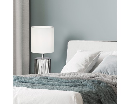 Настольный светильник Escada 10195/L E14*40W Silver