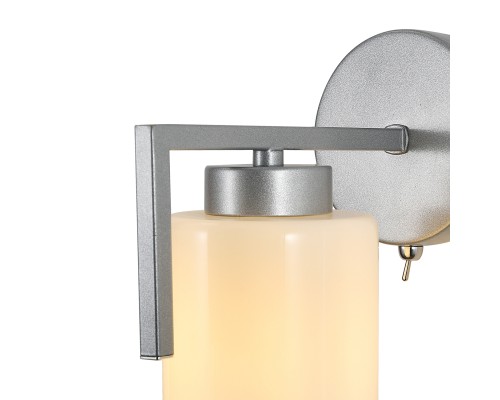 Настенный светильник Escada 1142/1 E27*60W Silver