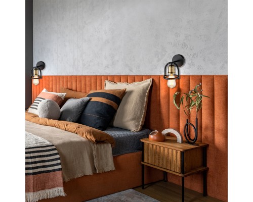 Настенный светильник Escada 659/1A E27*40W Black/Brass