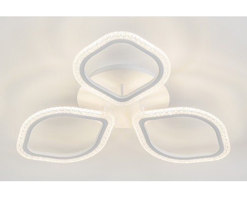 Потолочный светильник Escada 10251/3 LED*60W White