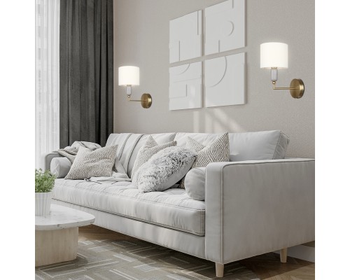 Настенный светильник Escada 650/1A E14*40W Brass