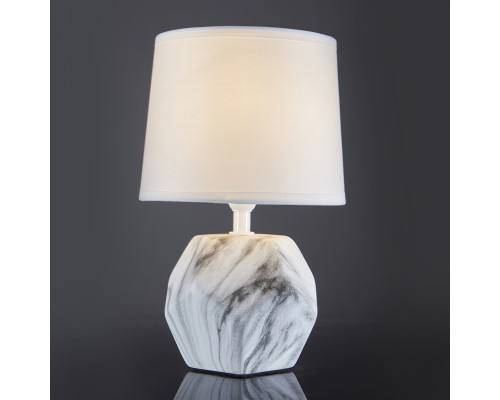 Настольный светильник Escada 10163/T E14*40W White marble