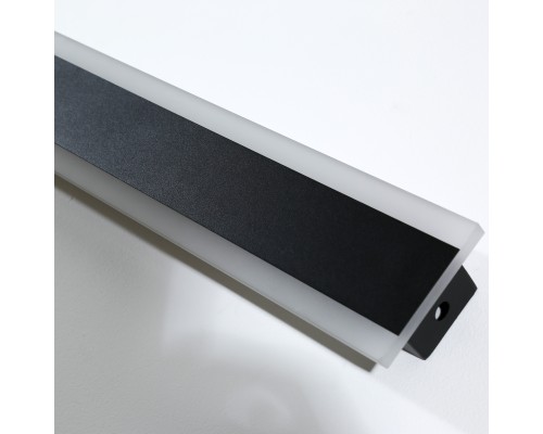 Уличный настенный светильник Favourite 4044-1W Sagitta LED*18W, 1440LM, 4000K, IP67 D80*L800*W40мм