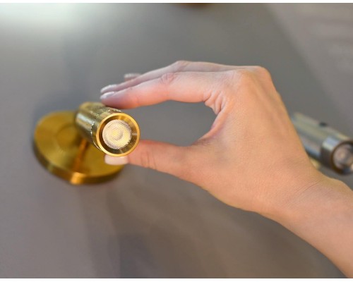 Бра Favourite 4276-1W Bedside LED*3W, 150LM, 4000K , switch D105*W70*H135, вр.от.D30мм