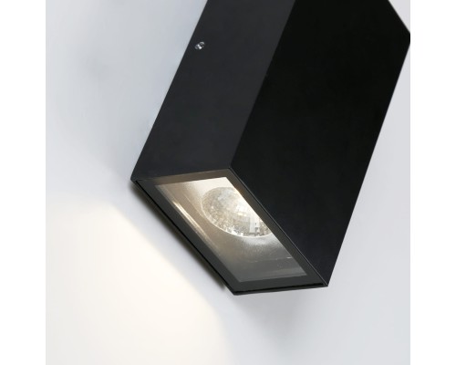 Уличный настенный светильник Favourite 2681-2W Lenis 2*LED*3W, 480LM, 3000K, IP54 D55*W90*H160мм