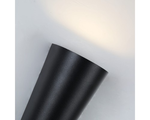 Уличный настенный светильник Favourite 2684-2W Longus 2*LED*7W, 1120LM, 3000K, IP54 D60*W90*H260мм