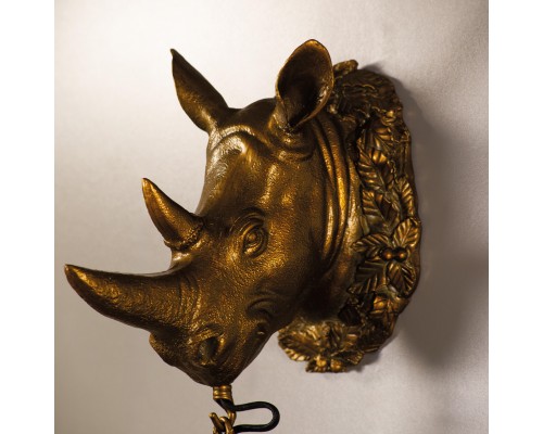 Уличный настенный светильник Favourite 2033-1W Hunt 1*E27*60W, IP44 D280*W180*H540мм