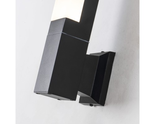 Уличный настенный светильник Favourite 2861-1W Pillar 1*LED*7W, 560LM, 3000K, IP54 D100*W50*H270мм