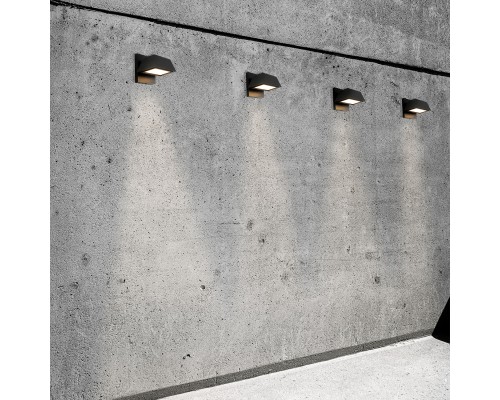 Бра Favourite 4301-1W Trapezium LED*15W, 380LM, 4000K, IP54 D165*W165*H155мм