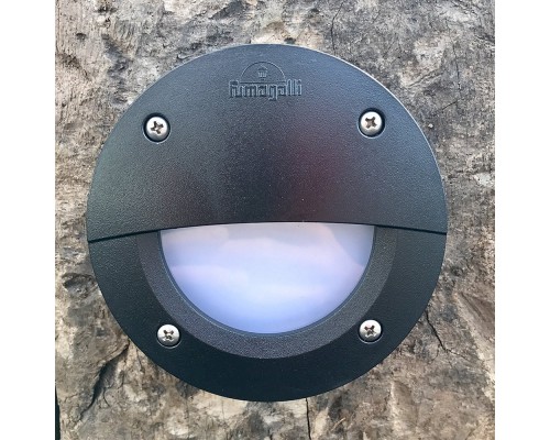 Светильник для подсветки лестниц встраиваемый FUMAGALLI LETI 100 Round-EL 2C3.000.000.AYG1L Светильник для подсветки лестниц встраиваемый FUMAGALLI LETI 100 Round-EL 2C3.000.000.AYG1L