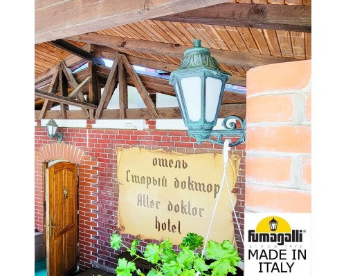 Светильник уличный настенный FUMAGALLI BISSO/ANNA E22.131.000.VYE27