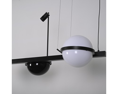 Реечный подвесной светильник PALMA Wall lamp 2 шара + 1 вазон горизонтальная ImperiumLoft