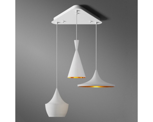 Потолочное крепление из металла треугольной формы CEILING MOUNT 10