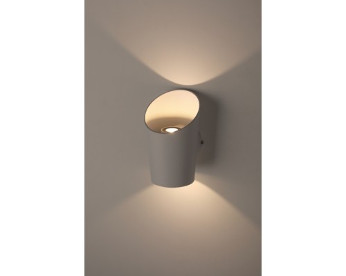 Настенный светодиодный светильник ЭРА Design WL4 WH