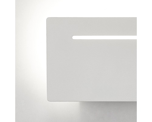 5120 Настенный светильник TOJA MANTRA