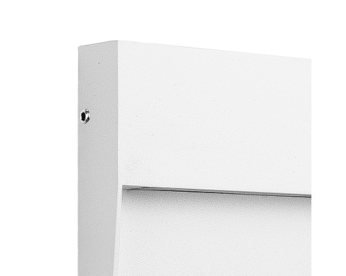 7016 Настенный уличный светильник BAKER MANTRA