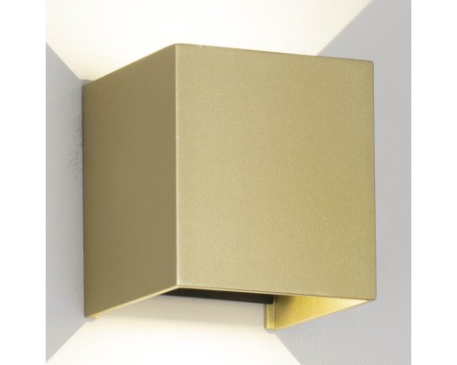 9223 Настенный уличный светильник DAVOS MANTRA