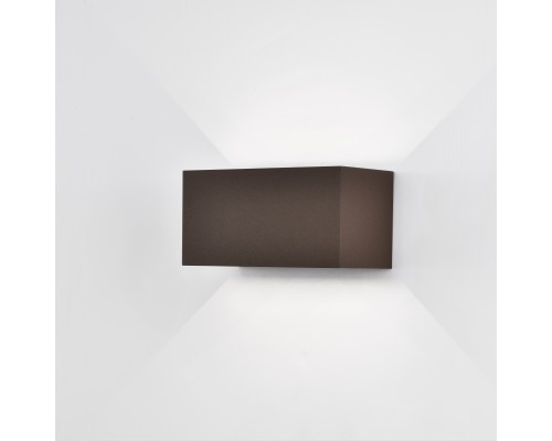 7822 Настенный уличный светильник DAVOS MANTRA