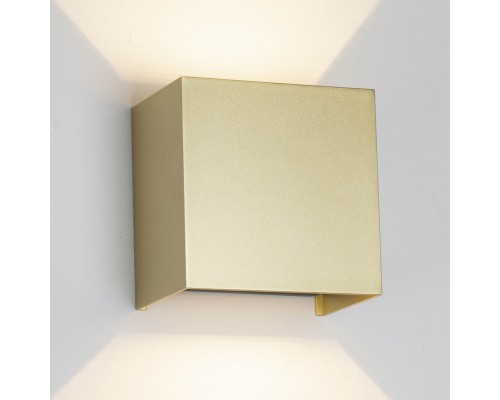 9228 Настенный уличный светильник DAVOS MANTRA