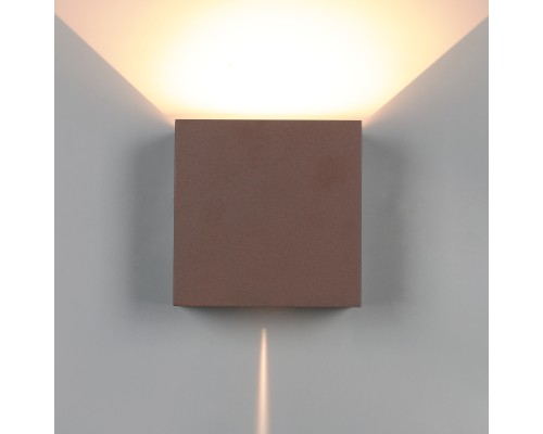 Настенный уличный светильник Davos 7438