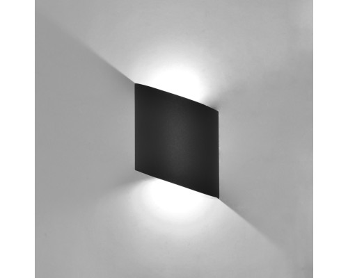 Настенный уличный светильник MANTRA SOCHI  6530