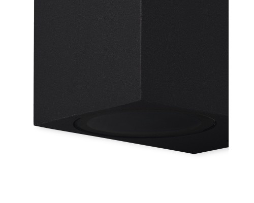 Настенный уличный светильник MANTRA KANDANCHU 7040