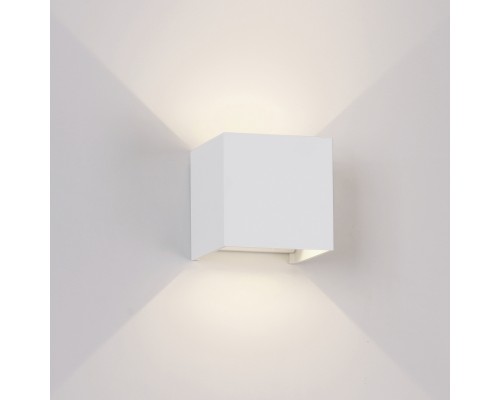 Настенный уличный светильник DAVOS 7648