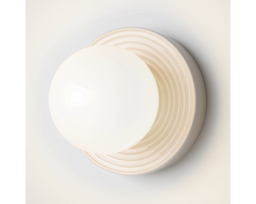 Настенный светильник (бра) Maytoni MOD403WL-01BG