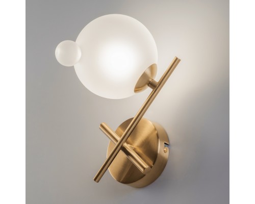 Настенный светильник (бра) Freya FR5374WL-01BS