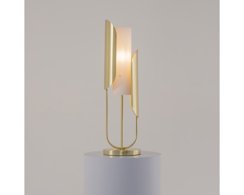 Настольный светильник Maytoni Z014TL-01G