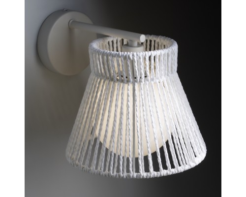 Настенный светильник (бра) Freya FR5405WL-01W