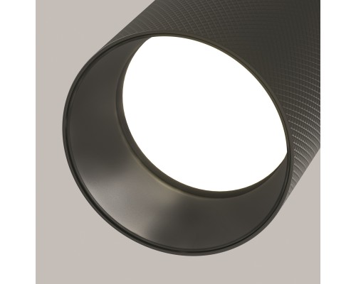 Потолочный светильник Technical C082CL-01-GU10-B