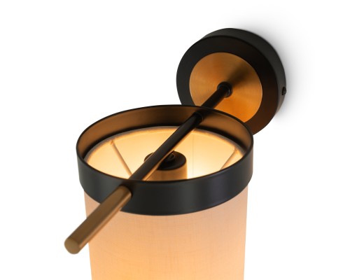 Настенный светильник (бра) Freya FR5377WL-01B