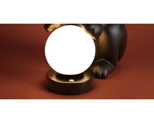 Настольный светильник Freya FR5607TL-01B