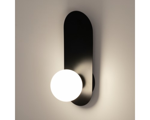 Настенный светильник (бра) Maytoni MOD419WL-01B