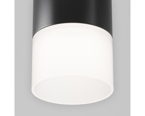 Потолочный светильник Technical C007CW-01B