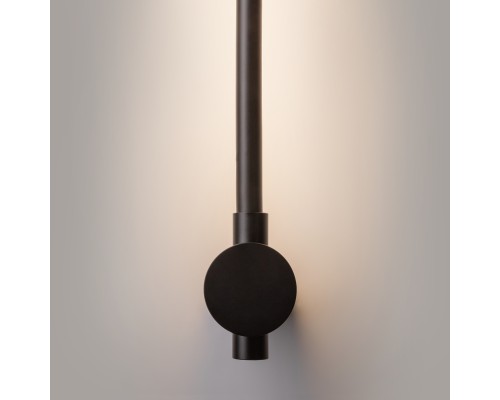 Настенный светильник (бра) Maytoni MOD413WL-L8B3K