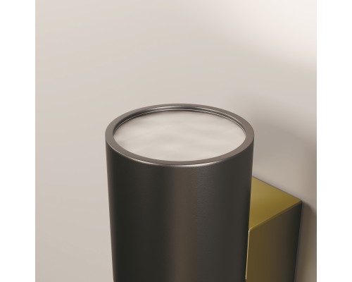 Настенный светильник (бра) Outdoor O582WL-02B