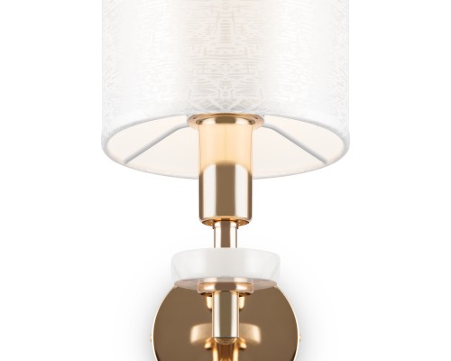 Настенный светильник (бра) Freya FR5015WL-01G