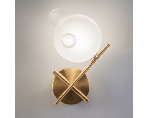 Настенный светильник (бра) Freya FR5374WL-01BS