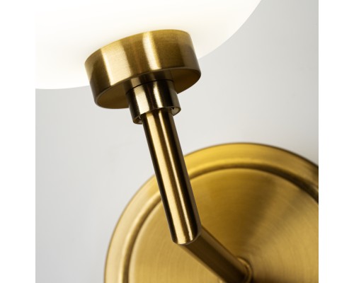 Настенный светильник (бра) Freya FR5373WL-01BS