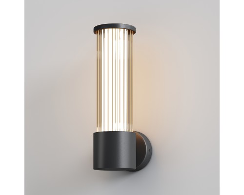 Настенный светильник (бра) Outdoor O593WL-L8B3K