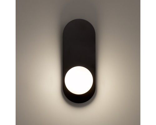 Настенный светильник (бра) Maytoni MOD419WL-01B